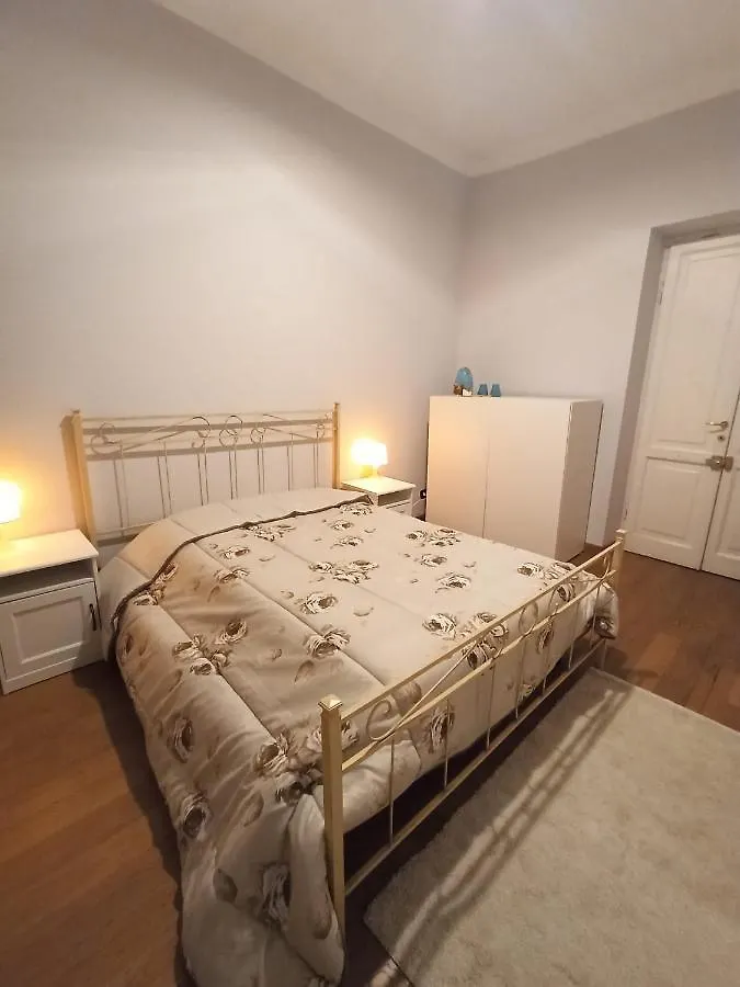 Paradise Rooms - Brignole Station Genua Italien