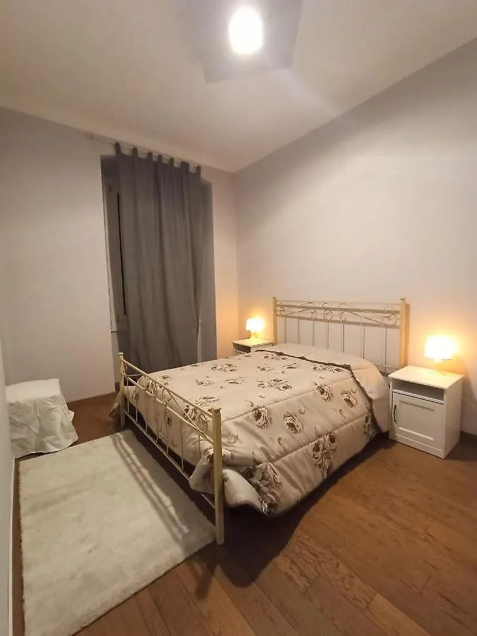 Paradise Rooms - Brignole Station Genua