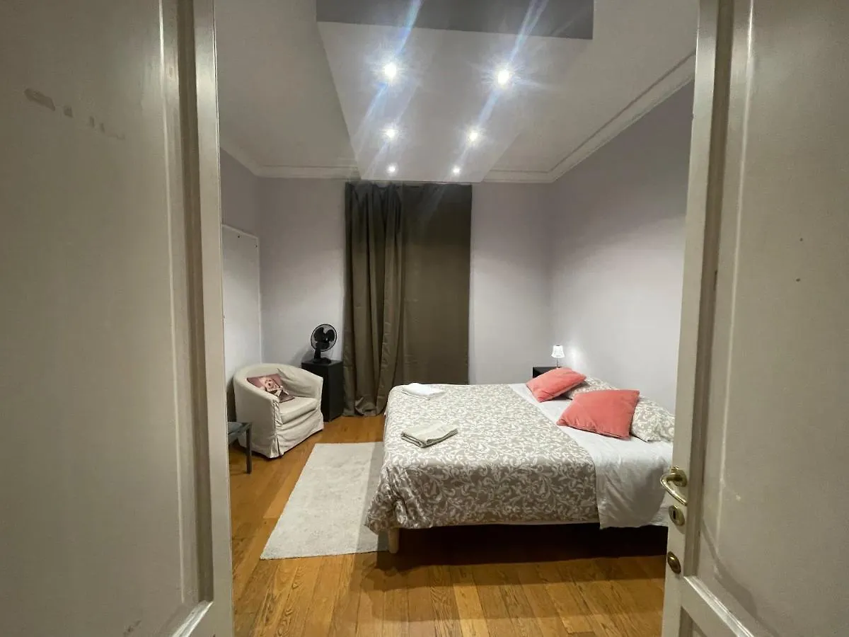 Paradise Rooms - Brignole Station Genua Gasthof
