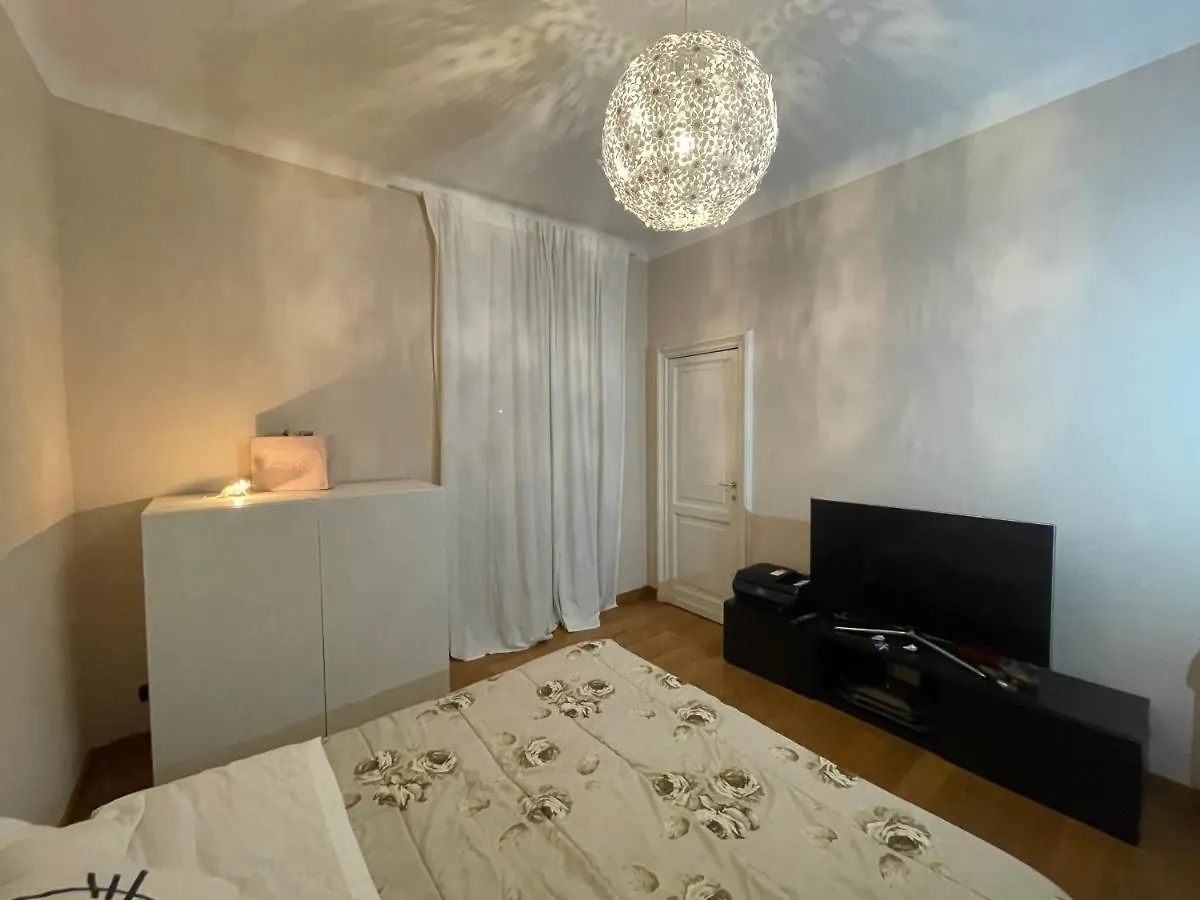 Paradise Rooms - Brignole Station Genua